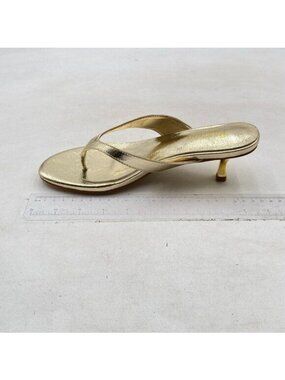 Pazzion Gold Open Toe Kitten Heels Flip Flops Slip On Thong Sandals Party Shoes